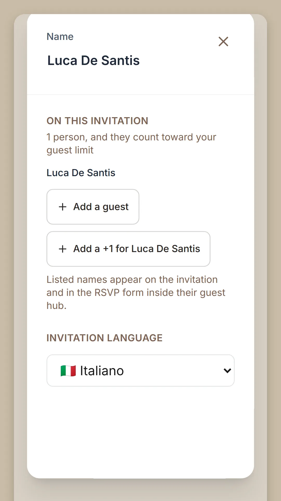 Phone screen: the guest sheet for Luca De Santis, the people on his invitation, and his invitation language set to Italiano.